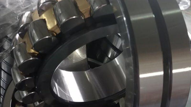 成都调心滚子轴承采购前，先看懂这三点选型逻辑